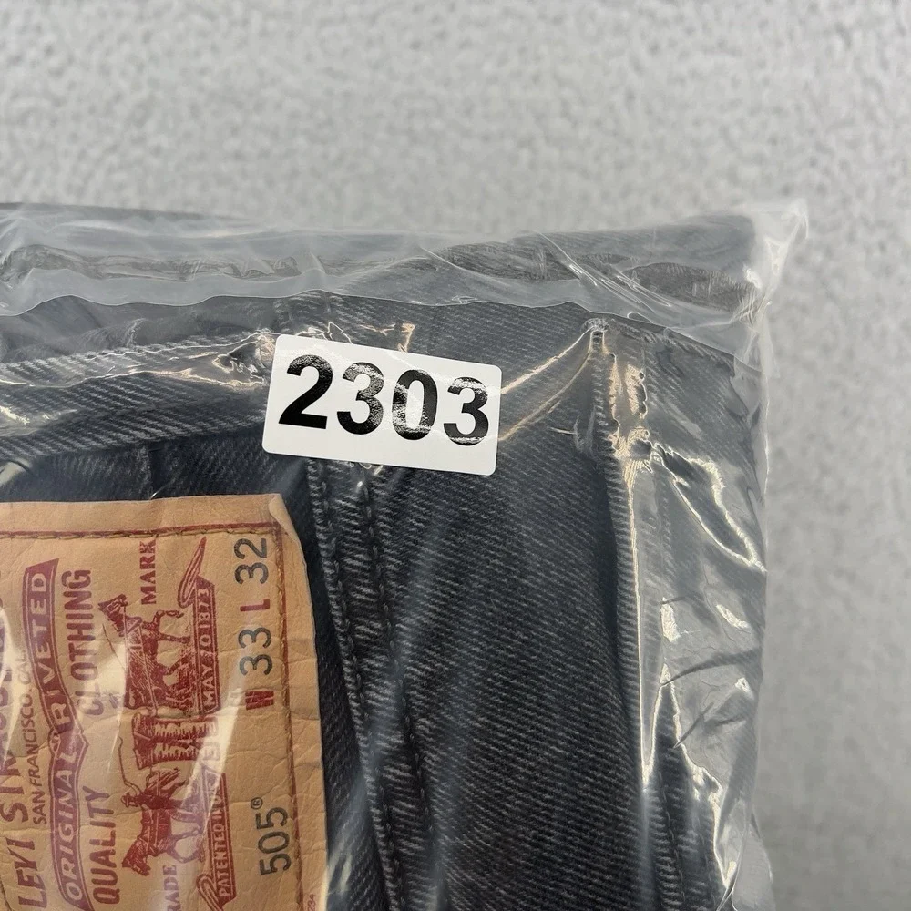 Levi's 505 Regular Fit Jeans Mens 33x32 Black Gray Denim Straight Leg Button Fly